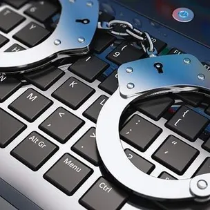 A insuficiência das leis em relação aos crimes cibernéticos no Brasil