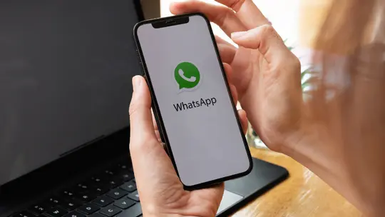 Invadir whatsapp é crime